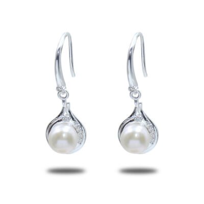 Urisma Dewlight Pearl Drop Earrings - Side View of Whole Earrings