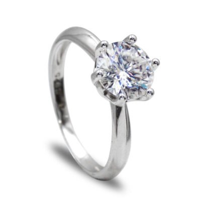 Urisma Celestial Grace Ring – US8 - Side Profile Showing Band Details