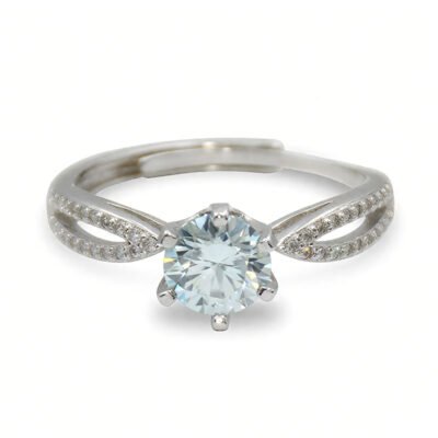 Urisma Celestine Twist Ring - Moissanite in S925 Silver(Front View)