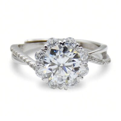 Urisma Fleur Radiant Ring - Moissanite in S925 Silver(Front View)