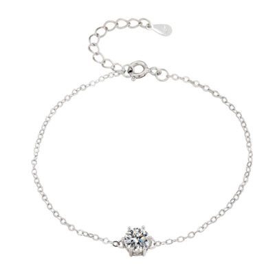 Urisma Halo Solo Moissanite Bracelet